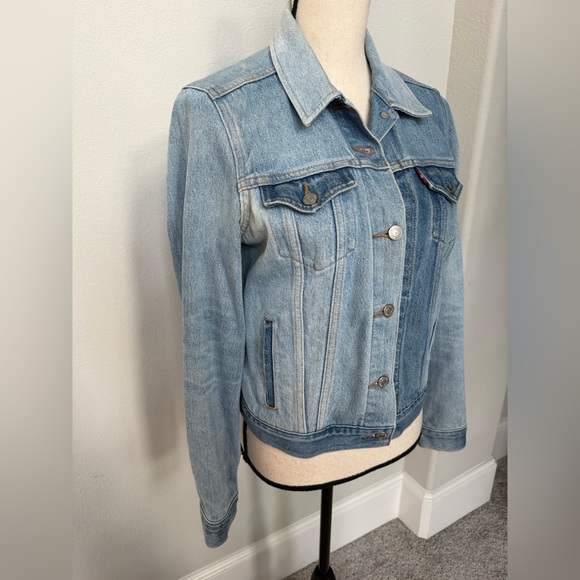 Levi's Patchwork Mixed Wash Denim Jacket - Picture 4 of 11